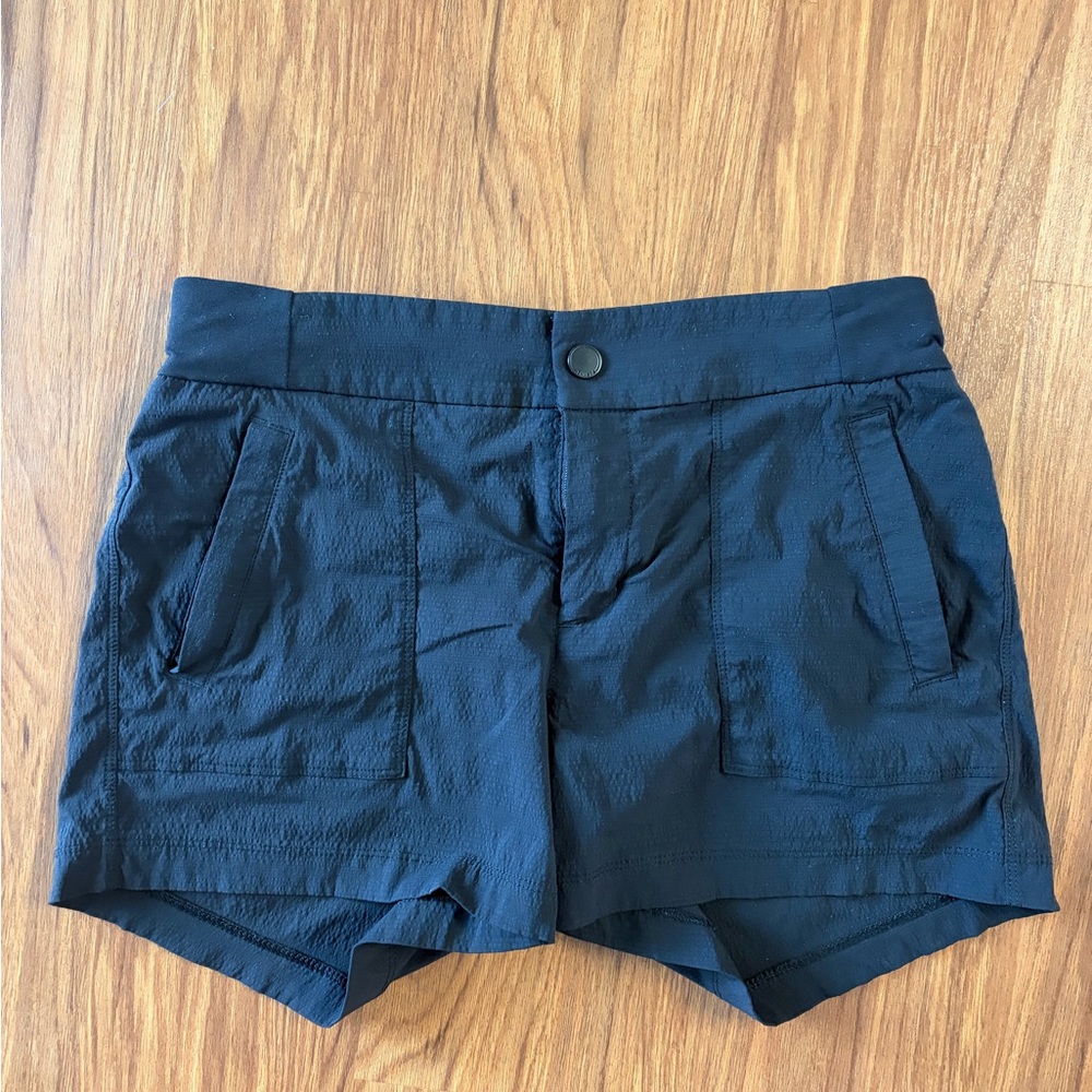 Athleta Trekkie Shorts